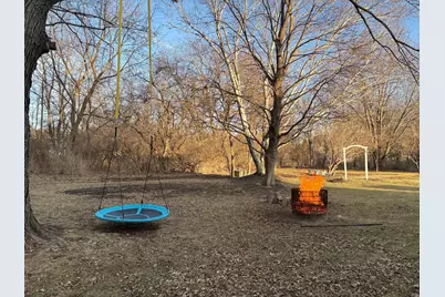 422 Pembroke Road SW, Poplar Grove, IL 61065 - Photo 29