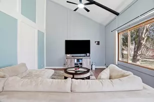 422 Pembroke Rd SW, Poplar Grove, IL 61065 - Photo 11