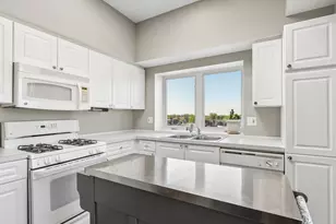 3303 Grove Ave, Berwyn, IL 60402 - Photo 19