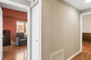 3303 Grove Ave, Berwyn, IL 60402 - Photo 13