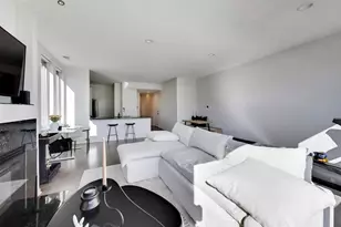 3718 N Ashland Ave, Chicago, IL 60613 - Photo 3