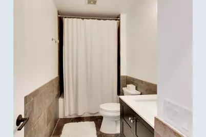 3718 N Ashland Avenue #302, Chicago, IL 60613 - Photo 13