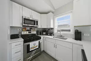 5445 S Karlov Ave, Chicago, IL 60632 - Photo 9