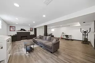 5445 S Karlov Ave, Chicago, IL 60632 - Photo 21