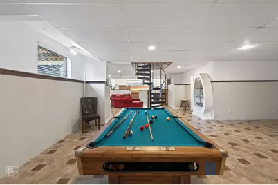 221 E Grantley Avenue, Elmhurst, IL 60126 - Photo 27