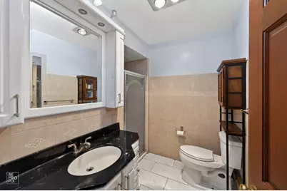 221 E Grantley Avenue, Elmhurst, IL 60126 - Photo 19