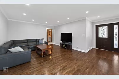 221 E Grantley Avenue, Elmhurst, IL 60126 - Photo 7