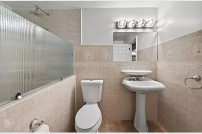 221 E Grantley Avenue, Elmhurst, IL 60126 - Photo 29