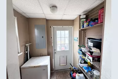 325 W Porter Street, Salem, IL 62881 - Photo 13