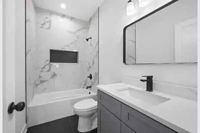 3941 N Spaulding Avenue, Chicago, IL 60618 - Photo 9