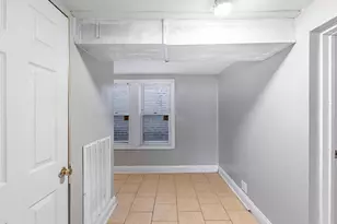 9020 S University Ave, Chicago, IL 60619 - Photo 15