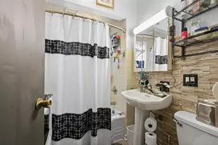 6316 W Warwick Ave, Chicago, IL 60634 - Photo 13
