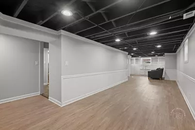 20 S Central Avenue, Aurora, IL 60506 - Photo 19