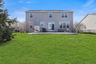 804 Feeney Dr, Minooka, IL 60447 - Photo 3