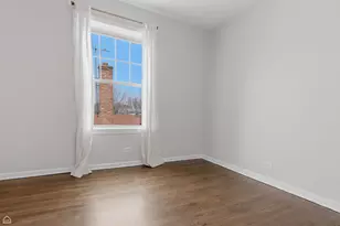 7318 N Honore St, Chicago, IL 60626 - Photo 9