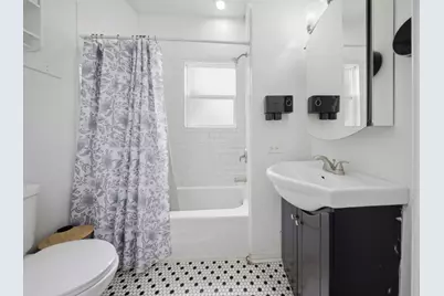 1059 Larkin Avenue, Elgin, IL 60123 - Photo 13