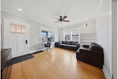 1059 Larkin Avenue, Elgin, IL 60123 - Photo 3