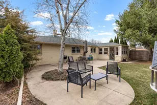 3904 Brendenwood Rd, Rockford, IL 61107 - Photo 21