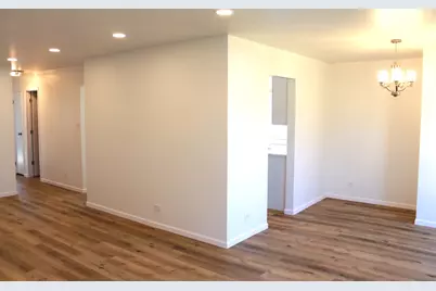 1470 Elizabeth Street, Glendale Heights, IL 60139 - Photo 9