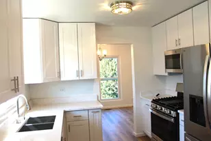 1470 Elizabeth St, Glendale Heights, IL 60139 - Photo 3