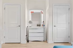 8 Rob Rd, Mount Prospect, IL 60056 - Photo 19