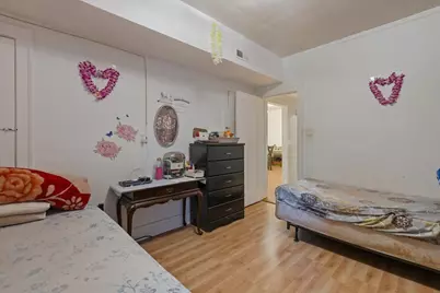 6319 N Claremont Avenue, Chicago, IL 60659 - Photo 17