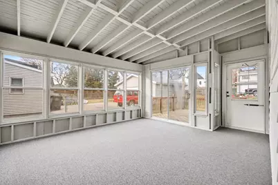 29 N Green Street, Carpentersville, IL 60110 - Photo 13