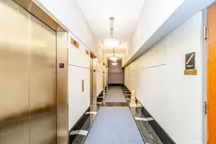 345 N La Salle Dr, Chicago, IL 60654 - Photo 5