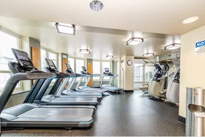 345 N Lasalle Drive #1804, Chicago, IL 60654 - Photo 37