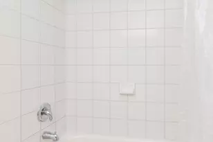 345 N La Salle Dr, Chicago, IL 60654 - Photo 35