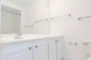 345 N La Salle Dr, Chicago, IL 60654 - Photo 33