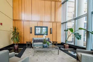 345 N La Salle Dr, Chicago, IL 60654 - Photo 3