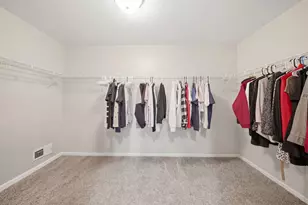 224 Johnson St, Hampshire, IL 60140 - Photo 17