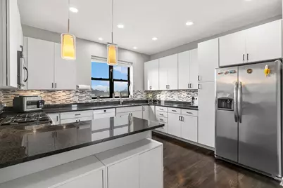 1735 W Lawrence Avenue #3W, Chicago, IL 60640 - Photo 9