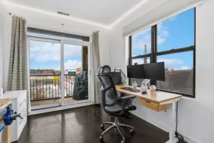 1735 W Lawrence Ave, Chicago, IL 60640 - Photo 17