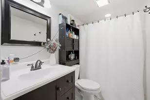 332 Klein Creek Ct, Carol Stream, IL 60188 - Photo 13