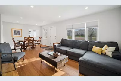 [Address not provided], Northbrook, IL 60062 - Photo 7