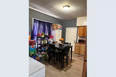 10230 S Parnell Avenue, Chicago, IL 60628 - Photo 7