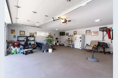 8805 S California Avenue, Evergreen Park, IL 60805 - Photo 19