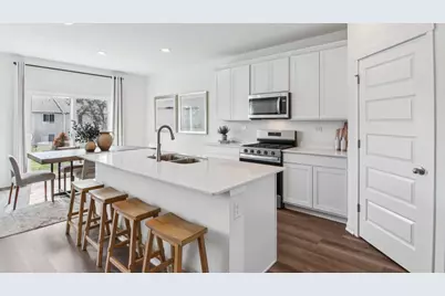 1866 Keating Drive, Aurora, IL 60503 - Photo 7