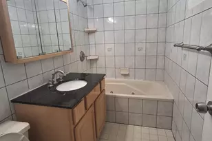 2605 S Indiana Ave, Chicago, IL 60616 - Photo 11