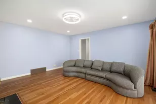 104 E Louis Ave, Lake Forest, IL 60045 - Photo 7