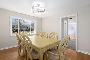 104 E Louis Ave, Lake Forest, IL 60045 - Photo 13