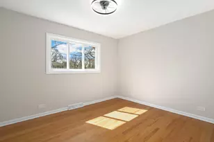 104 E Louis Ave, Lake Forest, IL 60045 - Photo 19