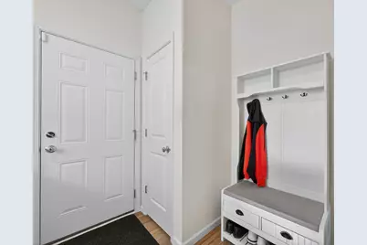 2110 Silver Leaf Drive, Island Lake, IL 60042 - Photo 13