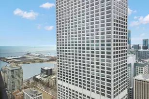 175 E Delaware Pl, Chicago, IL 60611 - Photo 27