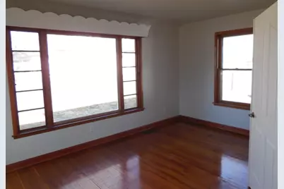 611 Dixon Avenue, Rock Falls, IL 61071 - Photo 11