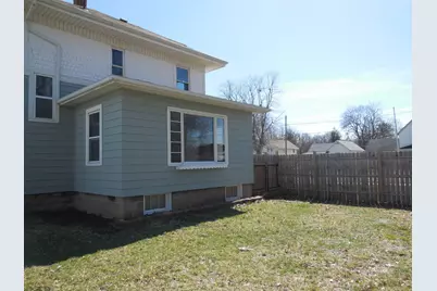 611 Dixon Avenue, Rock Falls, IL 61071 - Photo 25