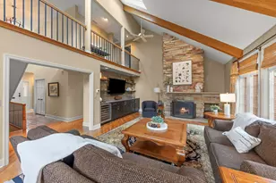 646 Highview Ave, Glen Ellyn, IL 60137 - Photo 9