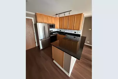 5800 Oakwood Drive #5G, Lisle, IL 60532 - Photo 3